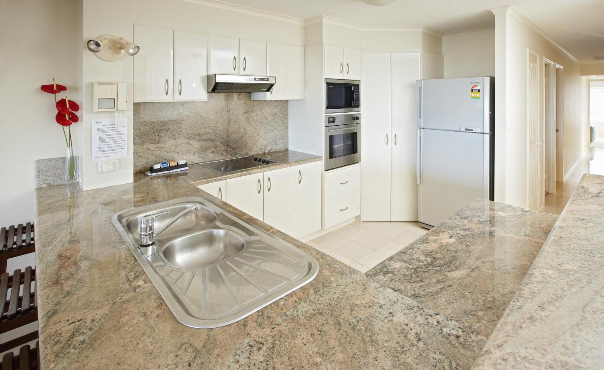 On The River Apartments Маручидор Екстериор снимка